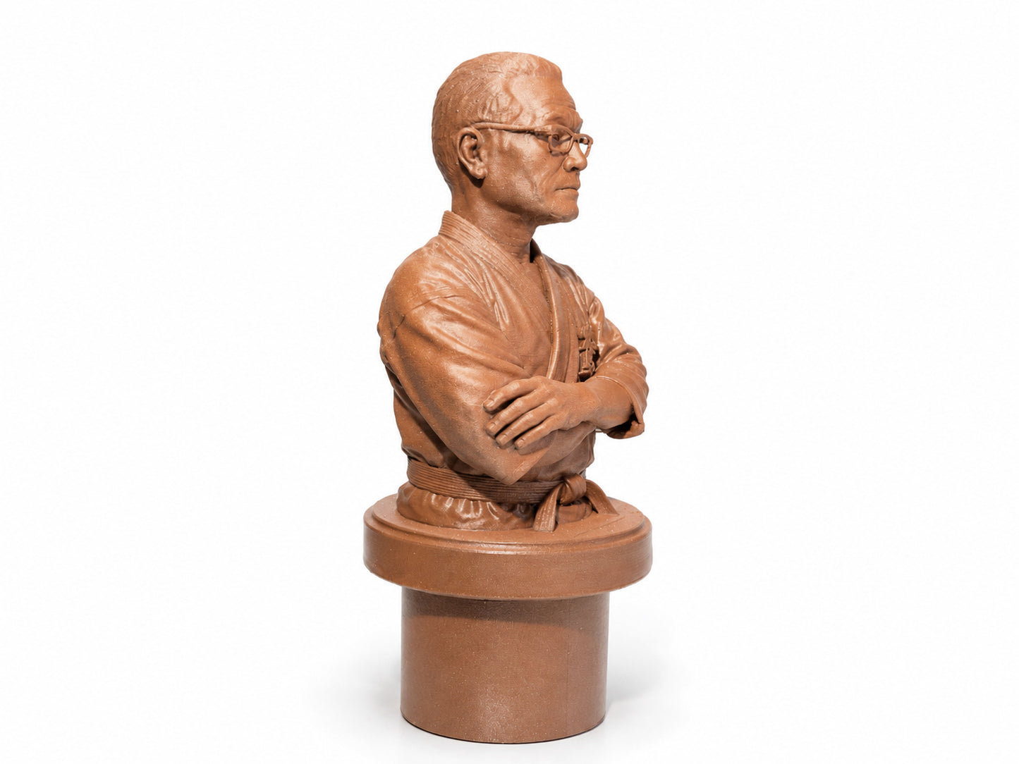 Busto Hatsuo Royama