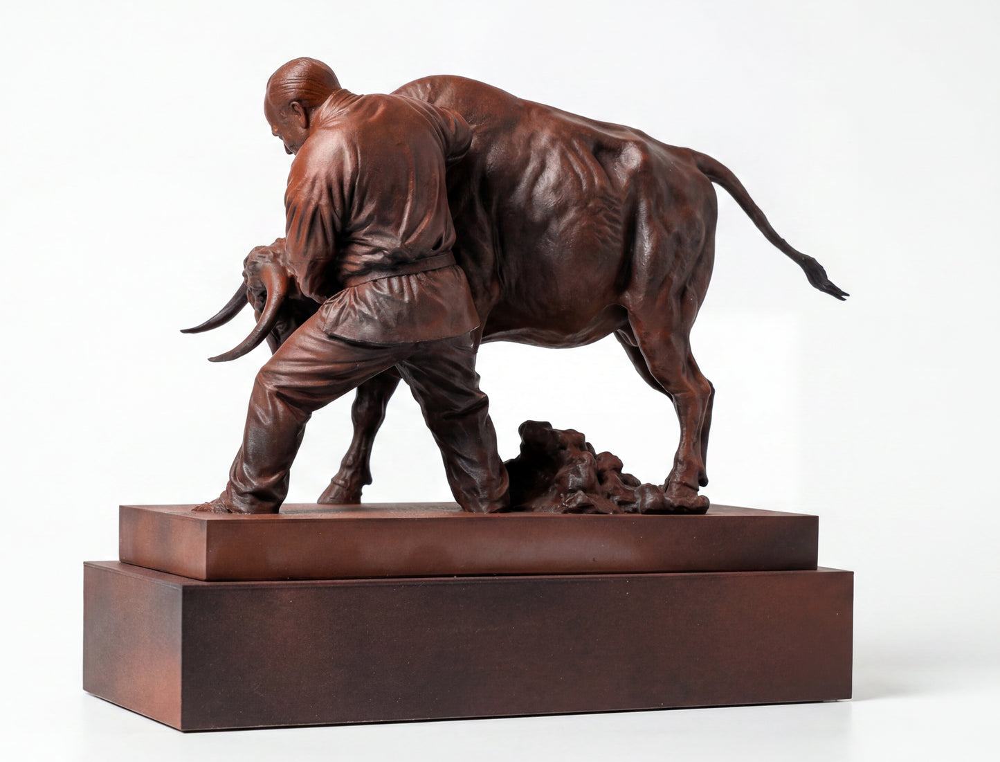 ESCULTURA "THE BULL STRIKE" Limited Edition STANDARD