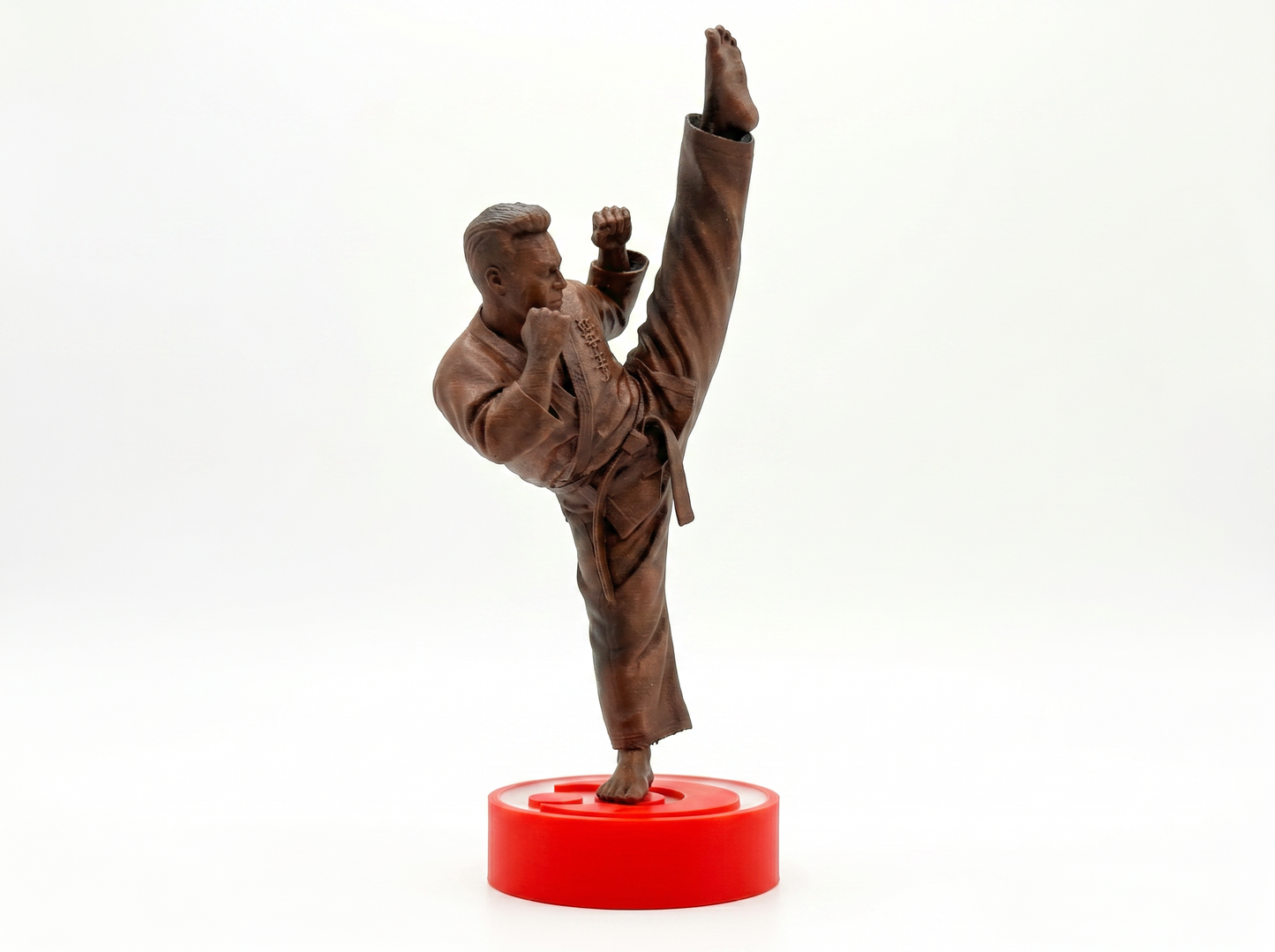 KENJI MIDORI  “The little giant”