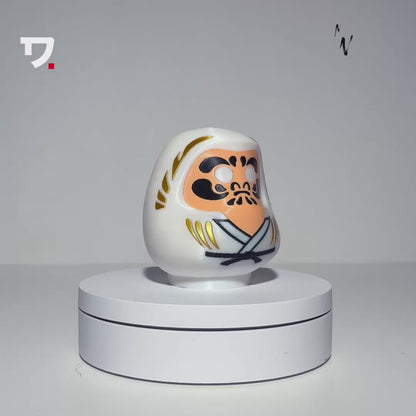 daruma dorado en vídeo 360